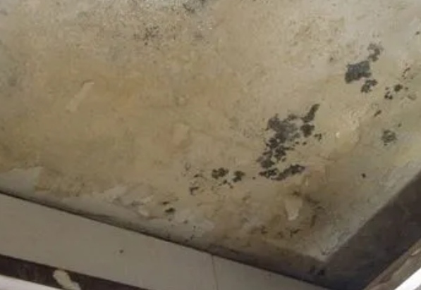 抚松阳台漏水维修公司分享下抚松卫生间渗水维修需要注意哪些问题。